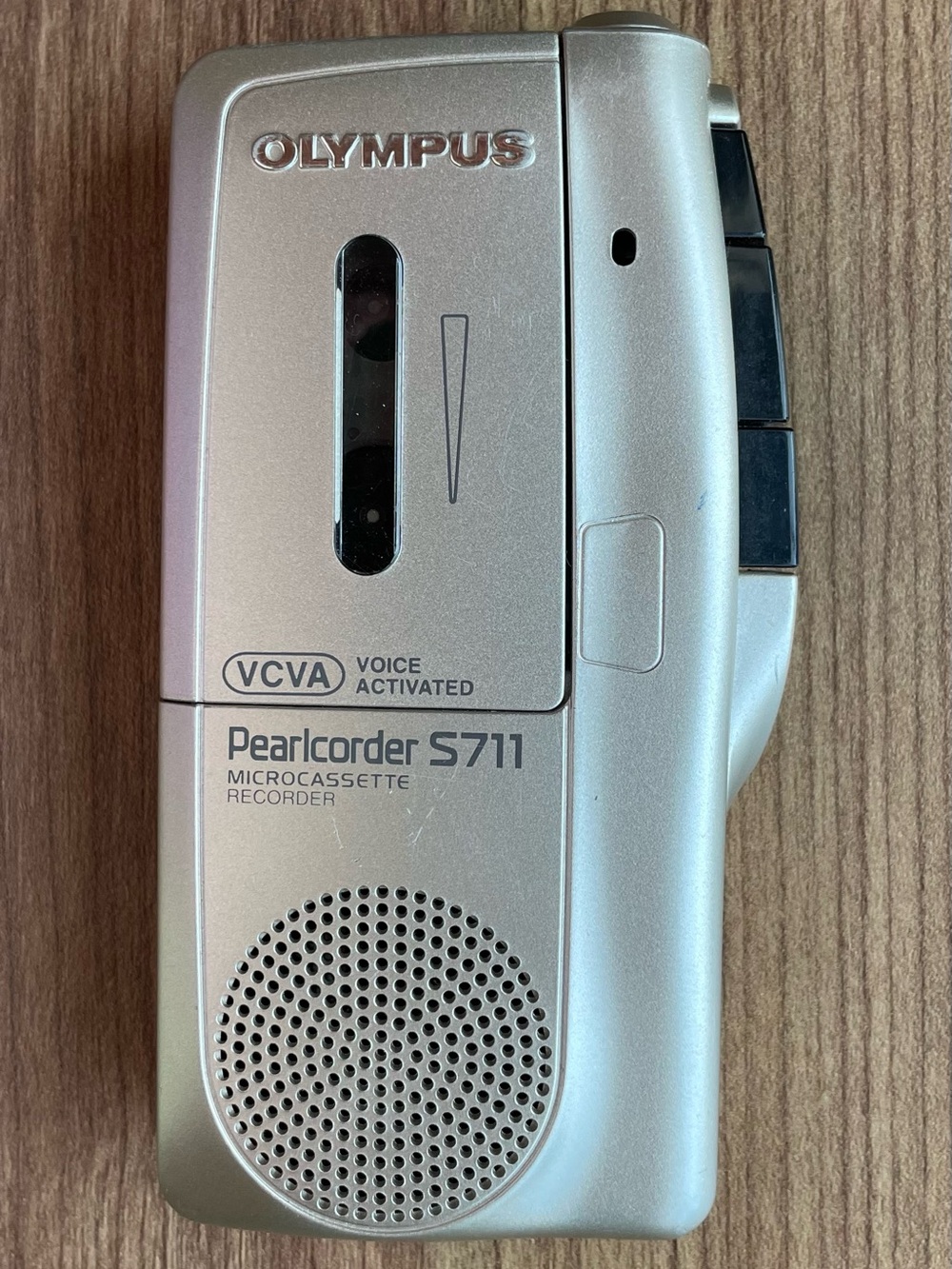 Olympus Pearlcorder S711 Microcassette Recorder “ Tested”